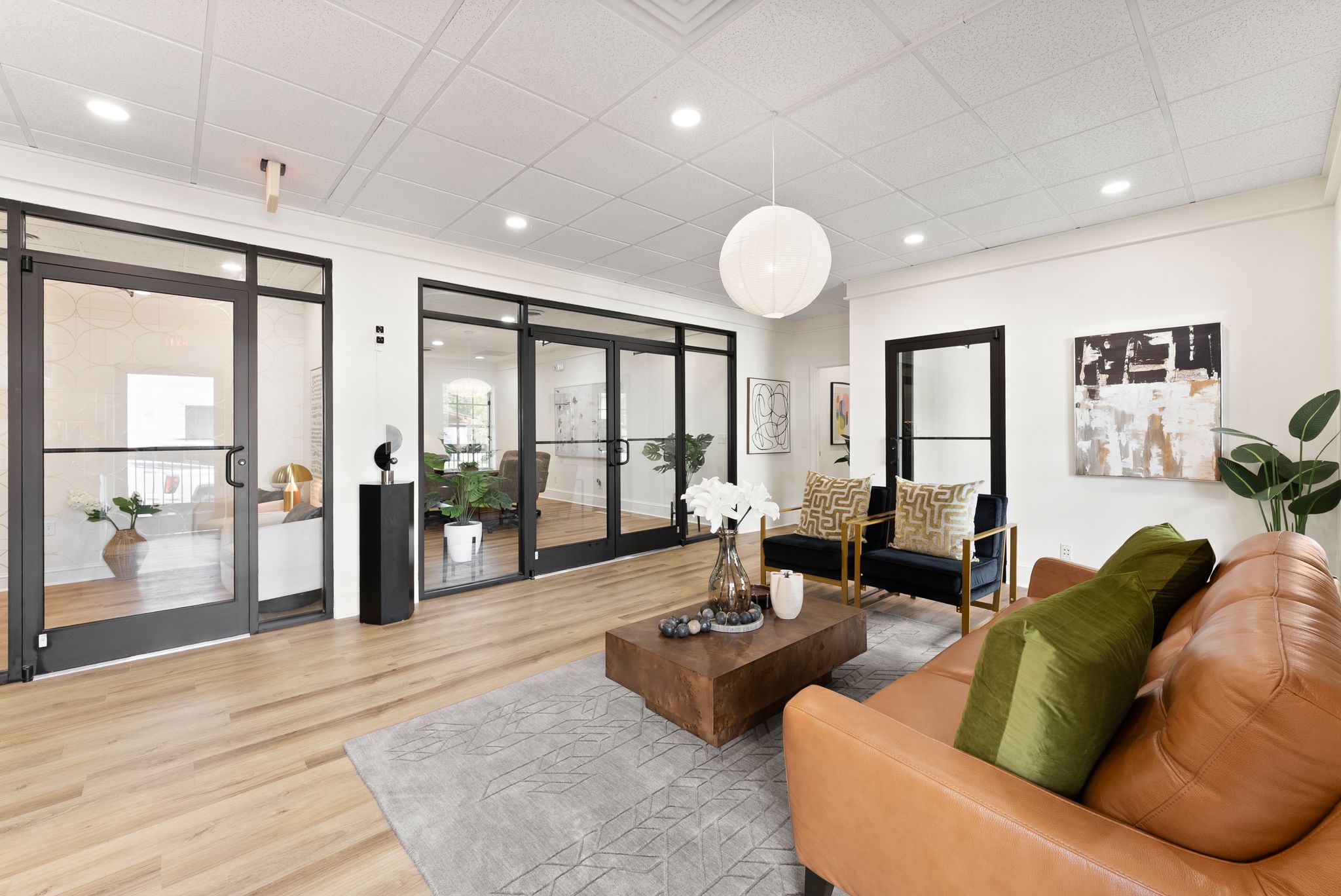 1001 Riverside Drive - 206